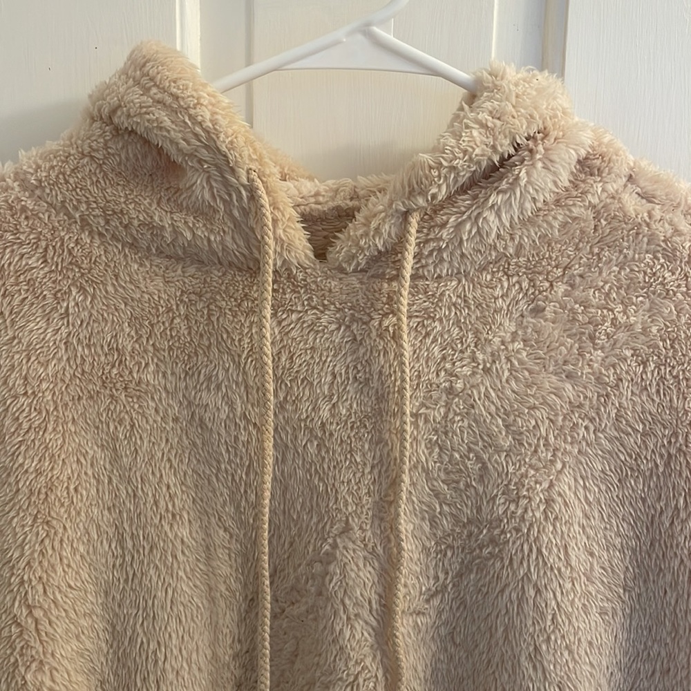 Sherpa Hoodie - image 2